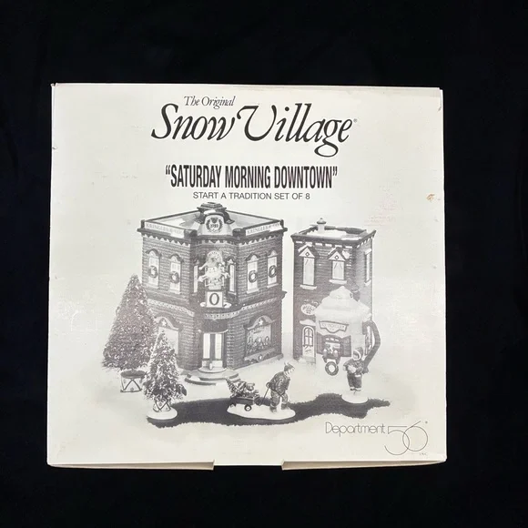 Department 56 Saturday Morning Downtown & The Whole Family Goes Shopping - Picture 16 of 16